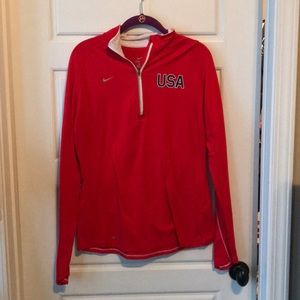 NIKE USA DRI-FIT PULLOVER